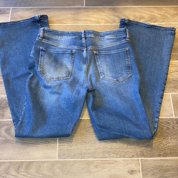 Free People Flared Jeans NWOT - Picture 3 of 5